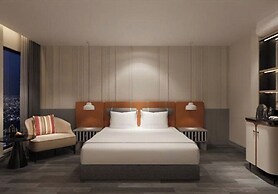 May De Ville Lumiere Hotel
