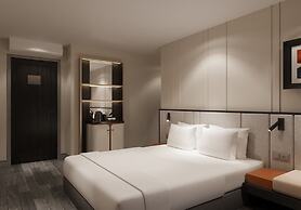 May De Ville Lumiere Hotel