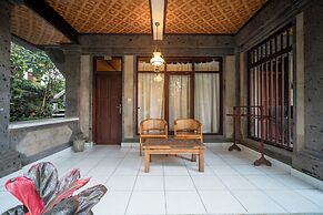 Bisma Jaya Bungalow