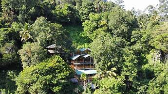 Ella Treehouse