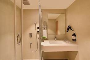 Regenta Place CG Road
