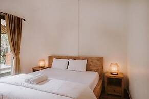 Jananing Guest House