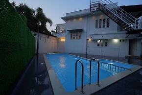 Cool Nest Pool Villa Munnar by VOYEHOMES