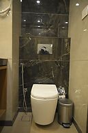 ANANTA KASHI HOTEL