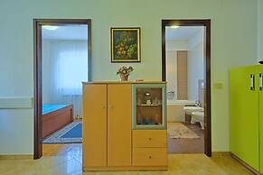 Coastal Serene Stay in Umag