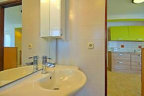 Coastal Serene Stay in Umag