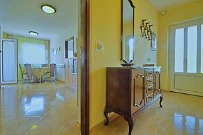 Coastal Serene Stay in Umag