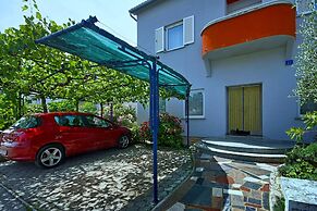 Coastal Serene Stay in Umag
