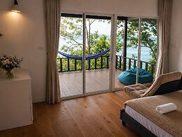Secret Place Hotel and Restaurant