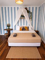 Secret Place Hotel and Restaurant