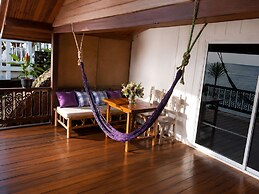 Secret Place Hotel and Restaurant