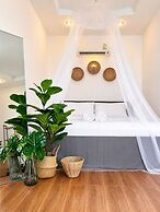 Secret Place Hotel and Restaurant