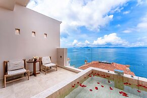 Mansong Blue Island Yijing Scenic