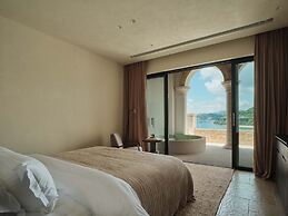 Mansong Blue Island Yijing Scenic