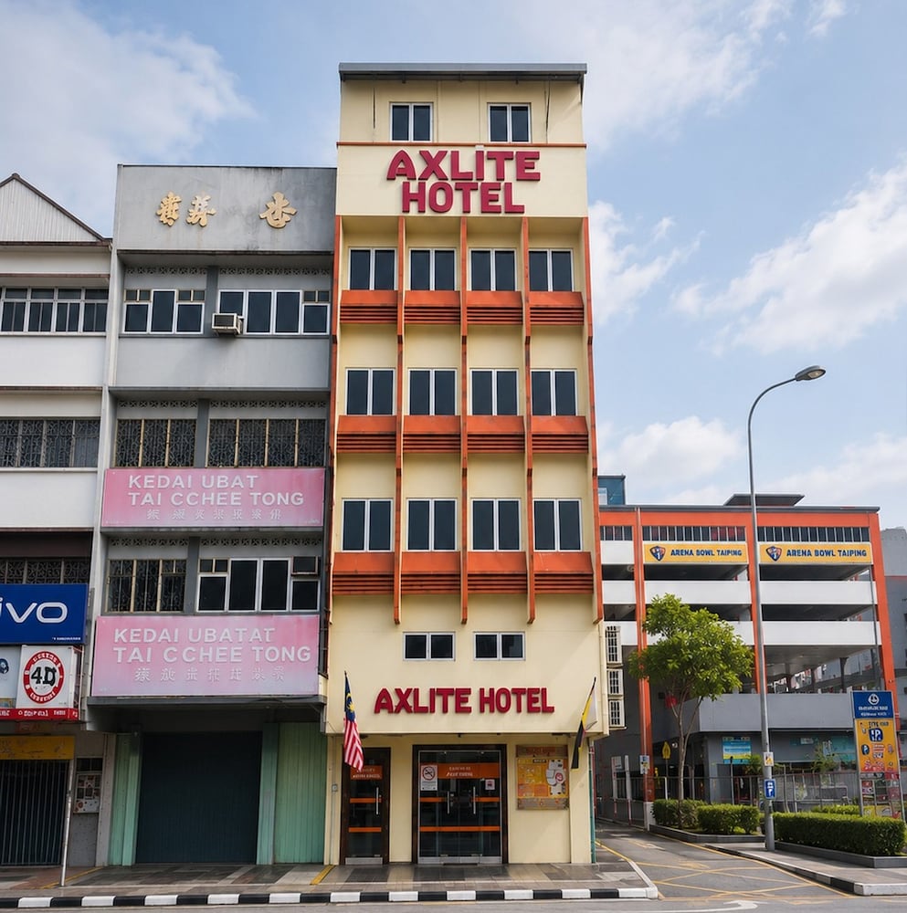 Collection O Axlite Hotel