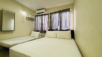 Collection O Axlite Hotel