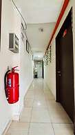Collection O Axlite Hotel