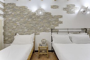 Argegno Vintage by Wonderful Italy