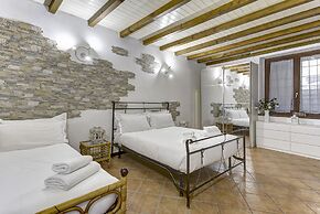 Argegno Vintage by Wonderful Italy