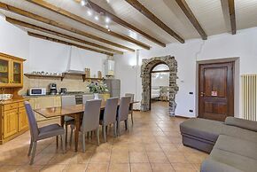 Argegno Vintage by Wonderful Italy