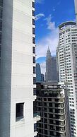 Summer Suites KLCC by CozyNest