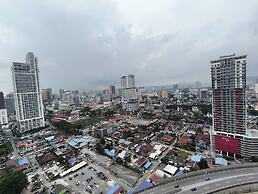 Summer Suites KLCC by CozyNest
