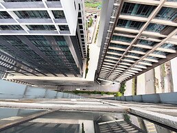 Summer Suites KLCC by CozyNest