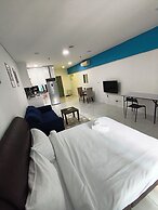 Summer Suites KLCC by CozyNest