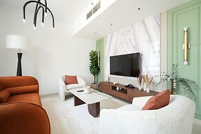 Gala Guests - Standpoint Residences