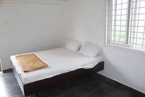 Ivory Inn