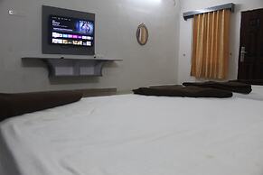 Ivory Inn