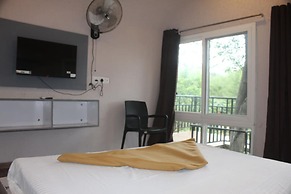 Ivory Inn