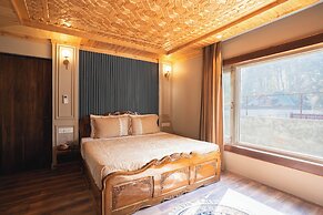 Khwab Villa A Luxury Stay