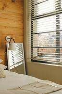 Central Cape Town Apt With Views