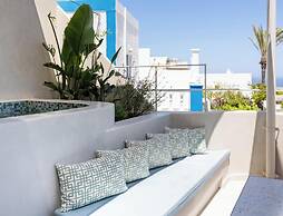 Hotiday Santorini Mesaria