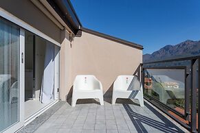 Open View Apartment by Wonderful Italy