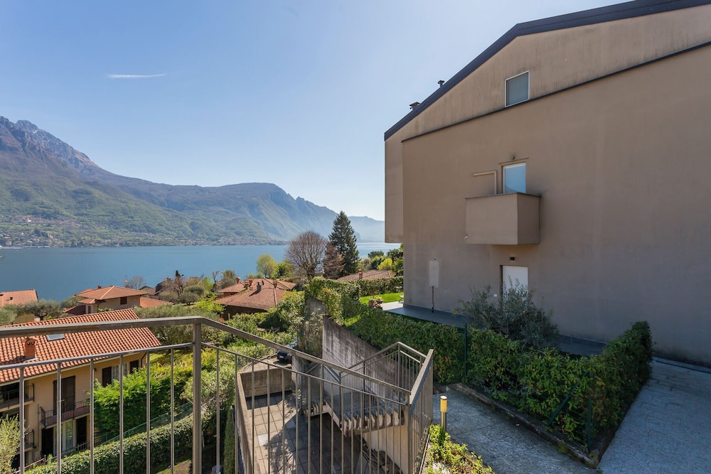 Open View Apartment by Wonderful Italy