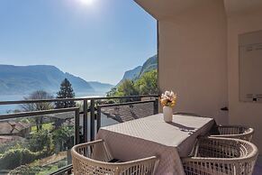 Open View Apartment by Wonderful Italy