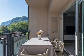 Open View Apartment by Wonderful Italy