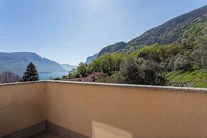 Open View Apartment by Wonderful Italy