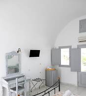 Hotiday Santorini Sea View