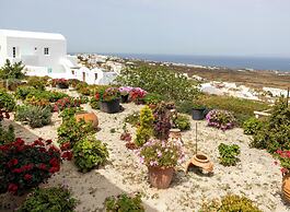 Hotiday Santorini Sea View