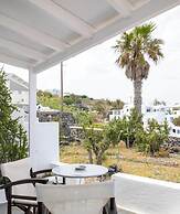 Hotiday Santorini Sea View