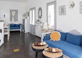 Hotiday Santorini Sea View