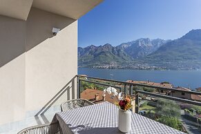 Open View Apartment by Wonderful Italy