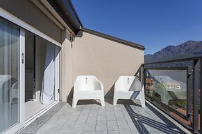 Open View Apartment by Wonderful Italy