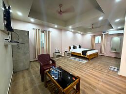 DJ Palace Puri