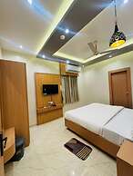 DJ Palace Puri