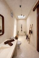 Seni Boutique Hotel