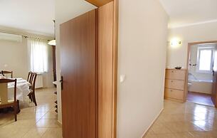 Spacious Ground-floor Flat in Umag